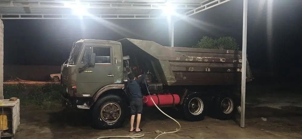 Kamaz sotiladi sirochna