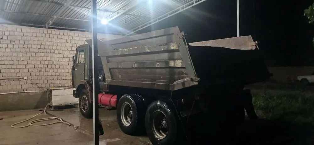 Kamaz sotiladi sirochna