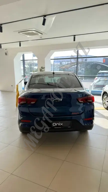 Chevrolet Onix LS mt / LTZ turbo at / Premier 2 turbo / Redline