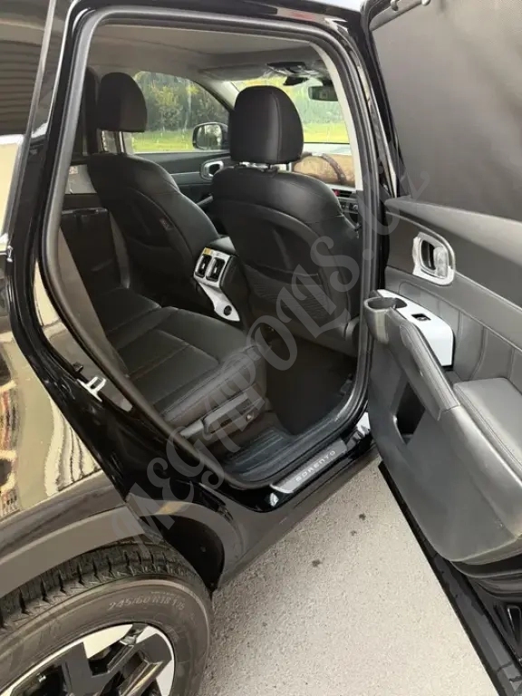 KIA Sorento 24-25 yil 2,5 7 O’rinlik