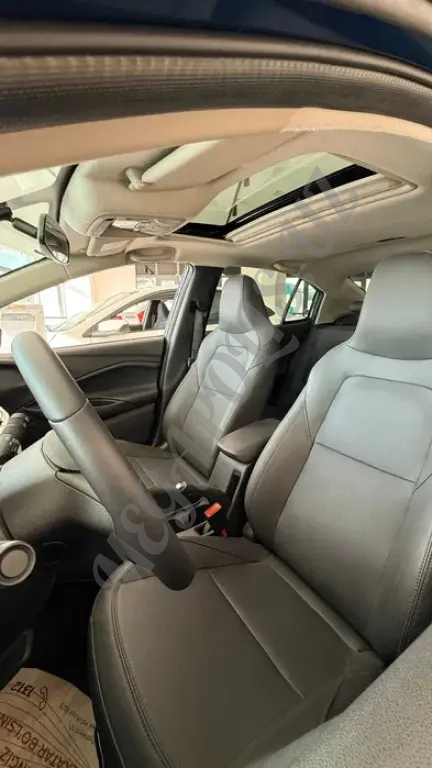 Chevrolet Onix LS mt / LTZ turbo at / Premier 2 turbo / Redline