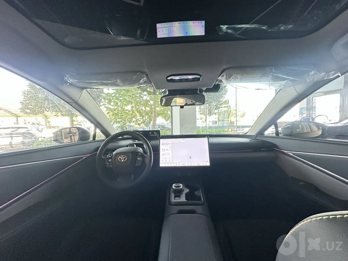 TAYOTA BZ5 electro