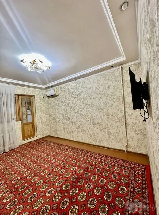 Продаётся квартира чиланзар , алгоритм , ул Гулистан 76 серия 2в3/2/4