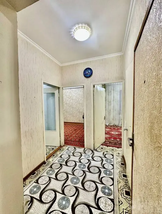 Продаётся квартира чиланзар , алгоритм , ул Гулистан 76 серия 2в3/2/4