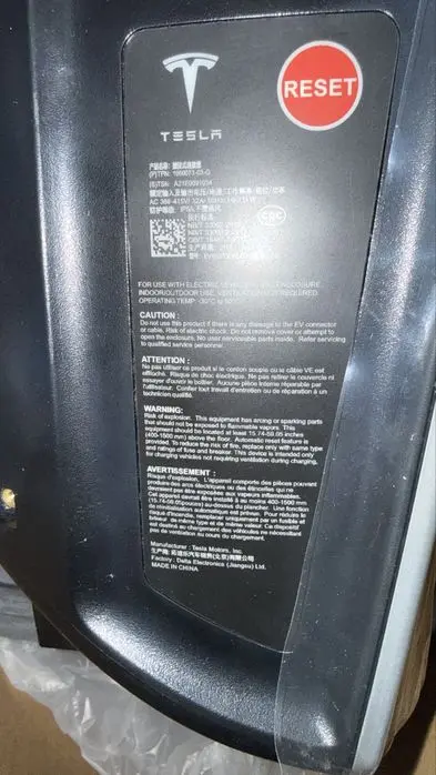Tesla зарядное устройство от 7 до 21 квт час  порт gbt zeekr, byd….