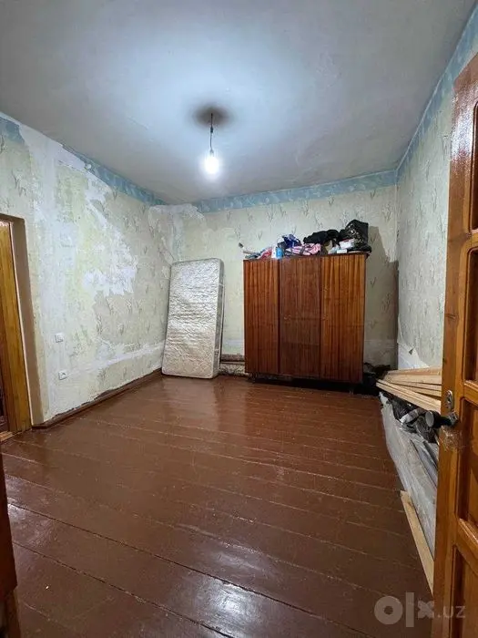 Срочно! 2 комн. коттедж в общем дворе. 52м2. Рисовыый базар. Мирабад