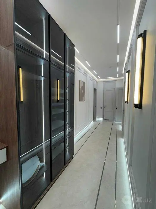 Мирзо-Улугбек, Regnum Plaza;   4/4/15   105м2. Сайрам, Максим Горький;