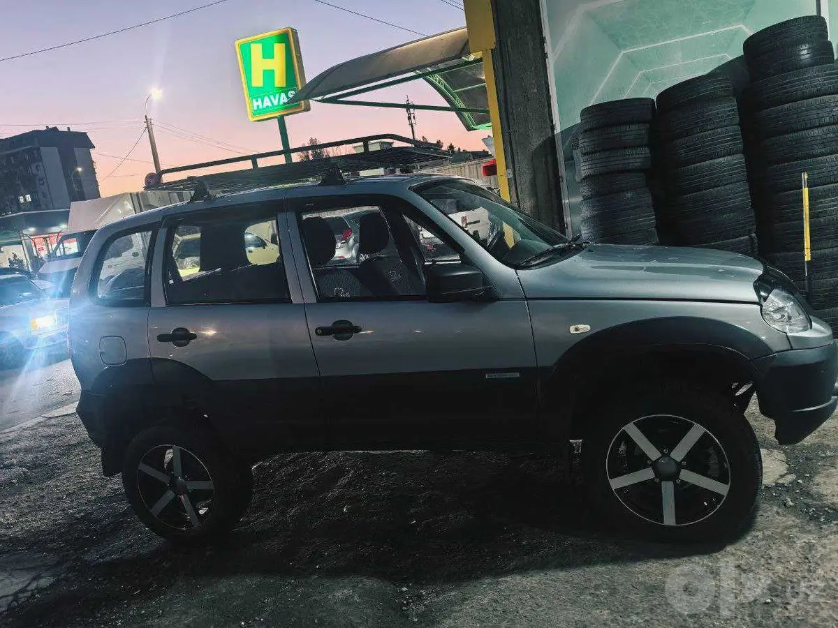 Chevrolet Niva Bertone
