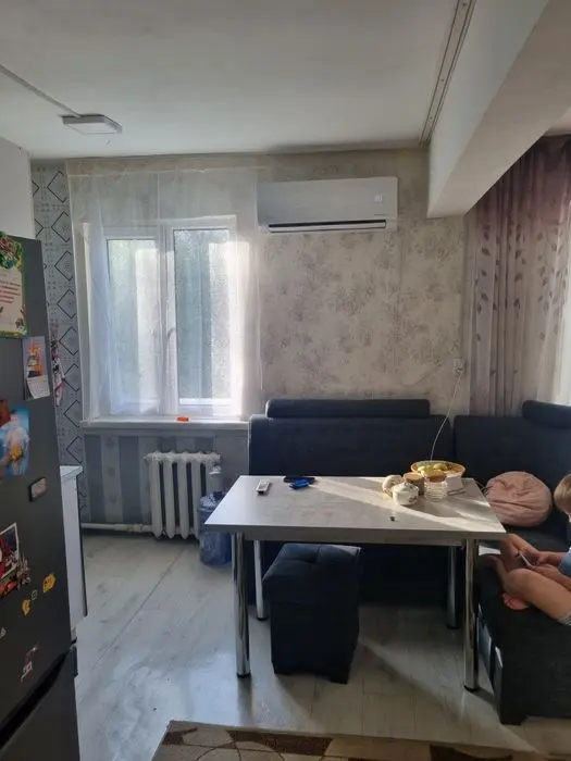 Продаётся кв В Янгихает,Спутник-15 2/2/2 С ремонтом НЕ дорого(35 000&)