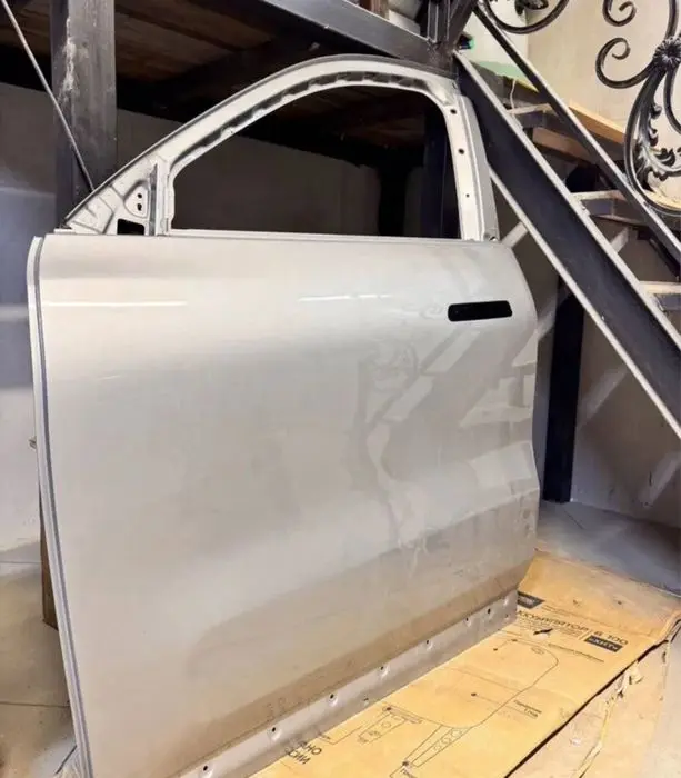 Дверь передняя левая LIXIANG L9