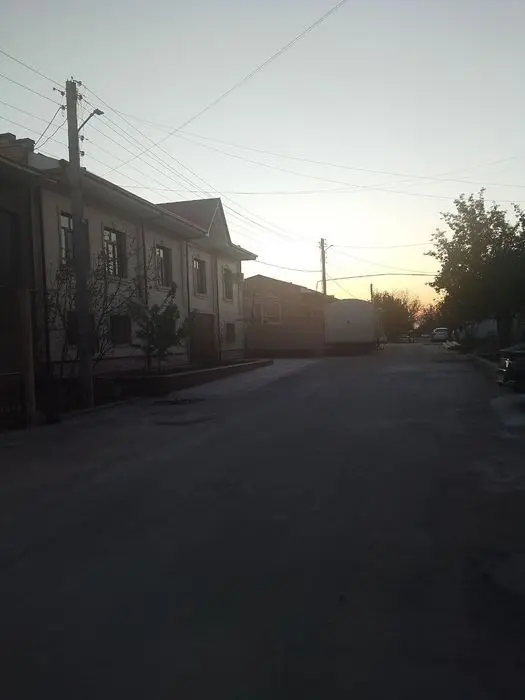 Yunsobod zenit hasanboyda yer sotiladi 6sutu