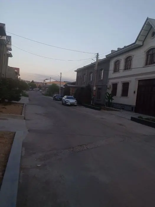 Yunsobod zenit hasanboyda yer sotiladi 6sutu