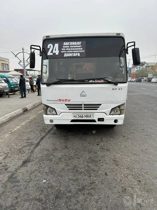 Isuzu aftobus sotiladi