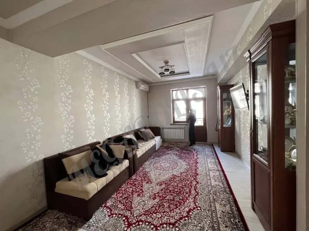 Arenda Sagbon Baurum 2 xona 3 etaj idial uy