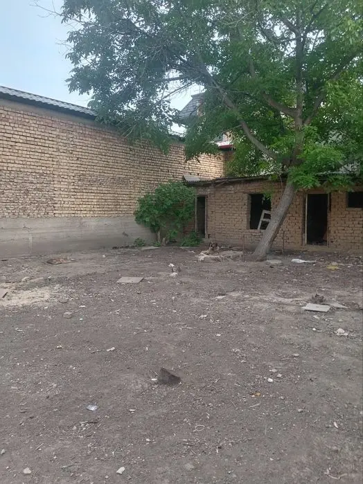 Yer sotiladi Toshkent shaxar Olmazor tumani Allon mahala