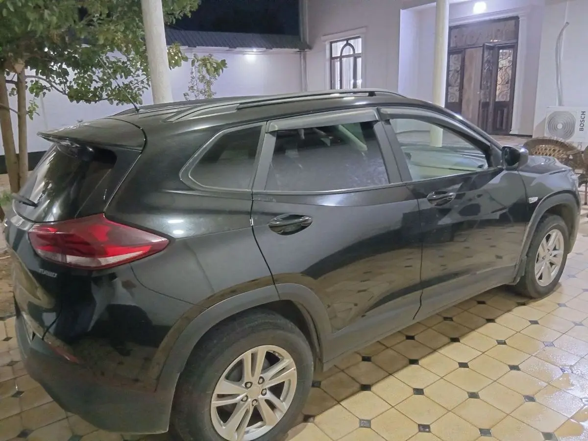 Tracker 2  chevrolet