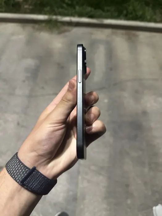 Iphone 15 128 gb yangi