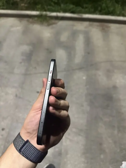 Iphone 15 128 gb yangi