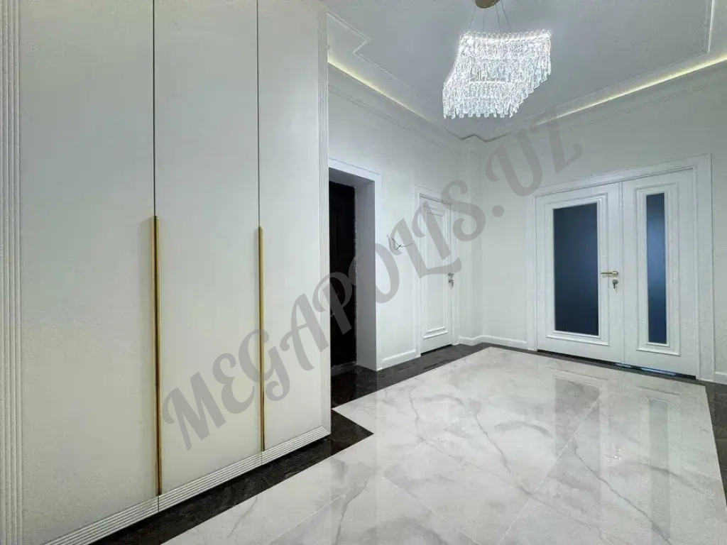 Шикарная светлая квартира в Мирабадском районе!