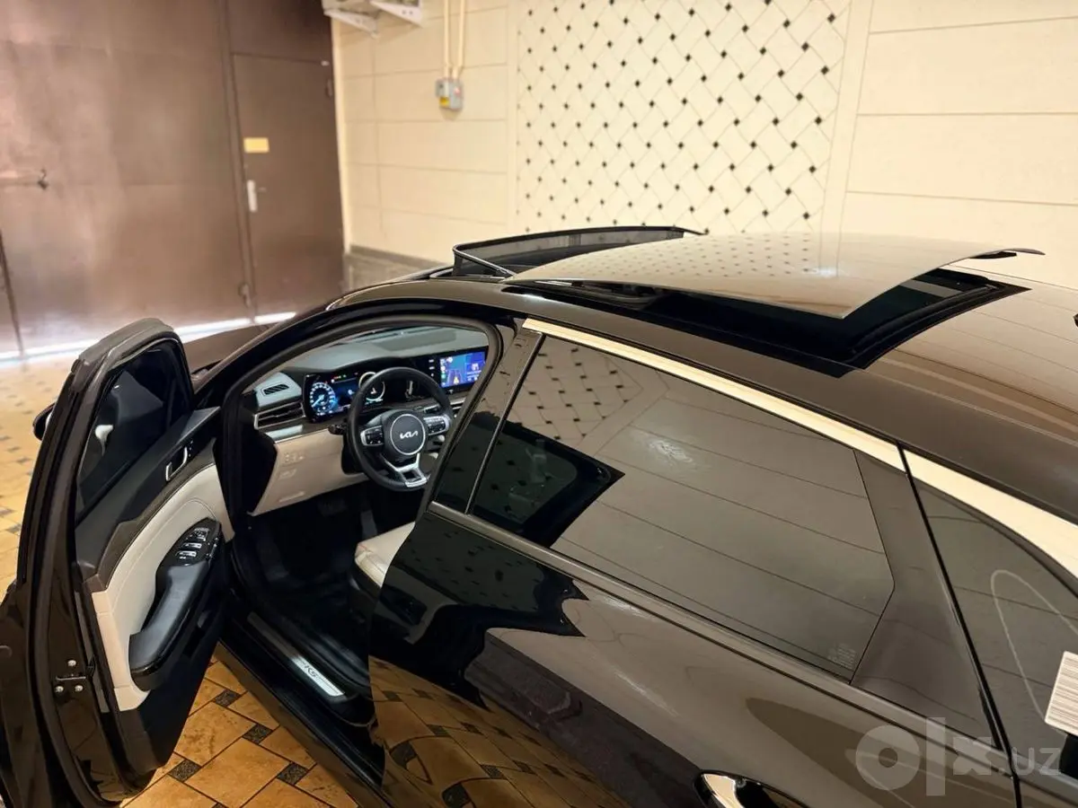 Kia k5 черный цвет