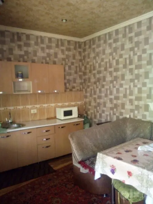 Srochna uy sotiladi