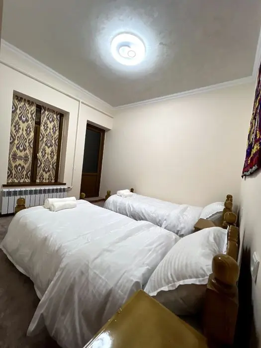 Hotel SHAHINA Регистон