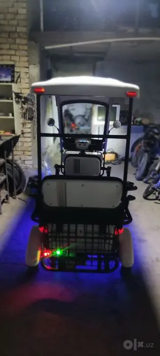 Elektron mobil sotiladi