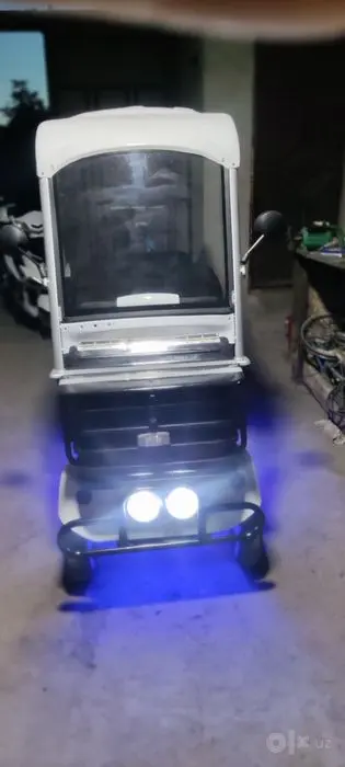Elektron mobil sotiladi