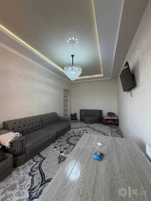 ЖК Орзулар.  Напр, Юнусабад 16 квартал 1/13/16 (38+10м²) Новостройка