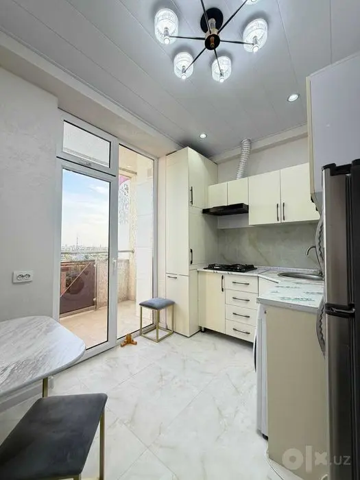 ЖК Орзулар.  Напр, Юнусабад 16 квартал 1/13/16 (38+10м²) Новостройка