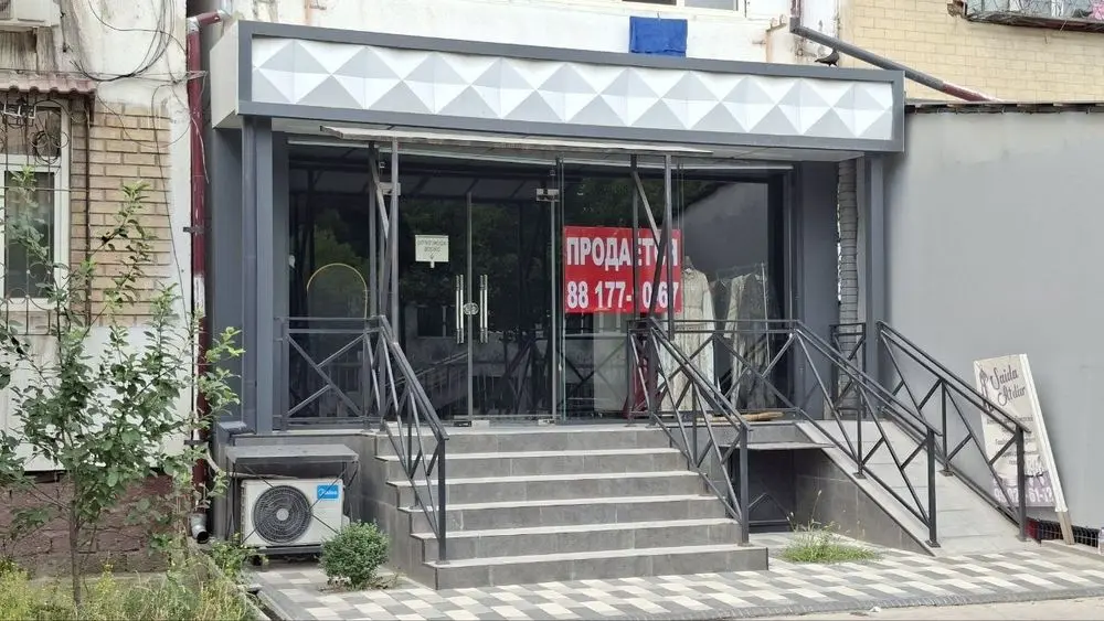 СРОЧНО ПРOДАЁТСЯ 3 хонали квартира