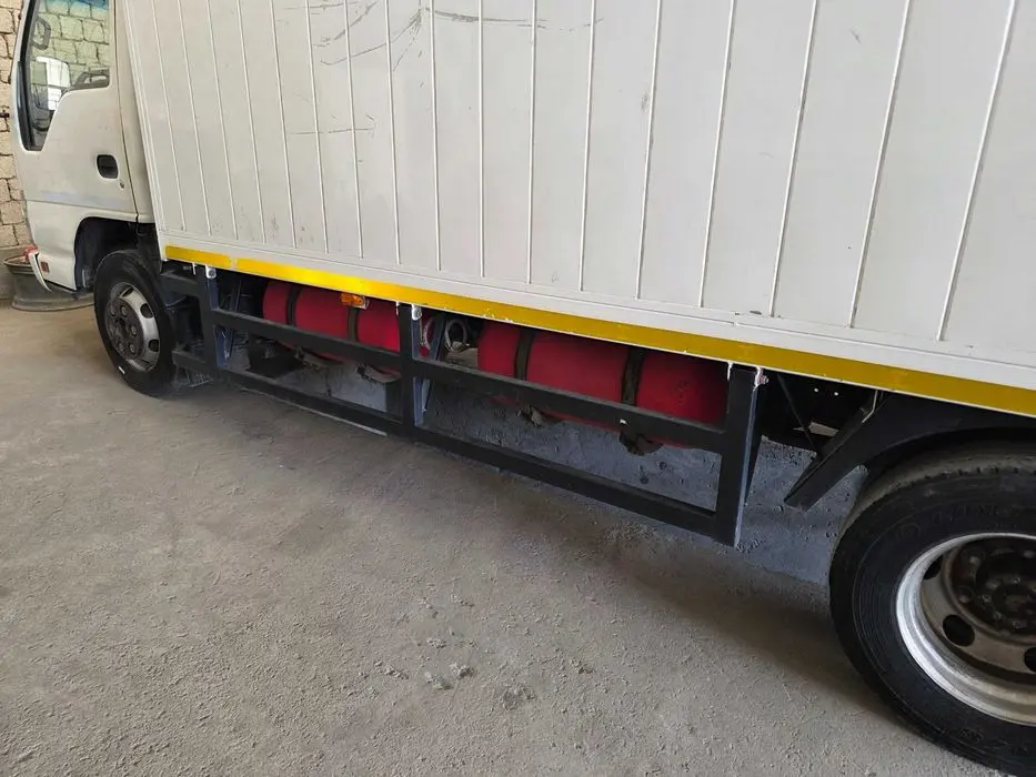 ISUZU NQR 71 PL 5 тн