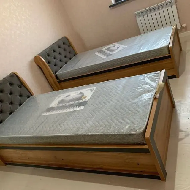 Kravat bir kishilik kapot