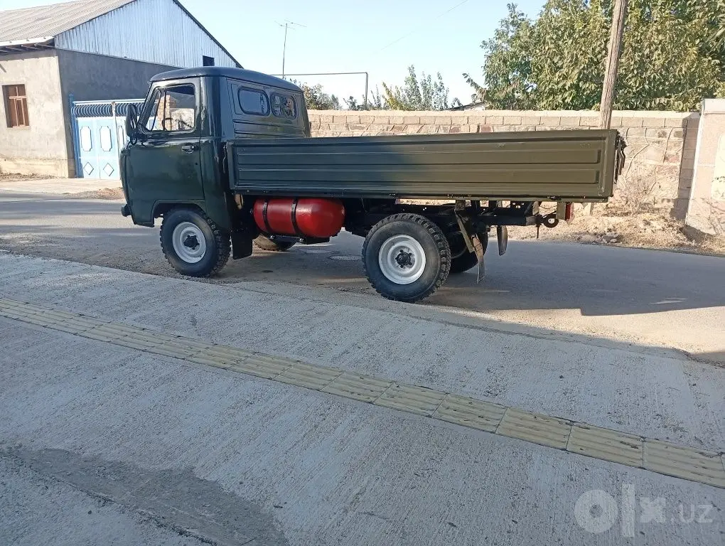 Uaz sotiladi yili 1991