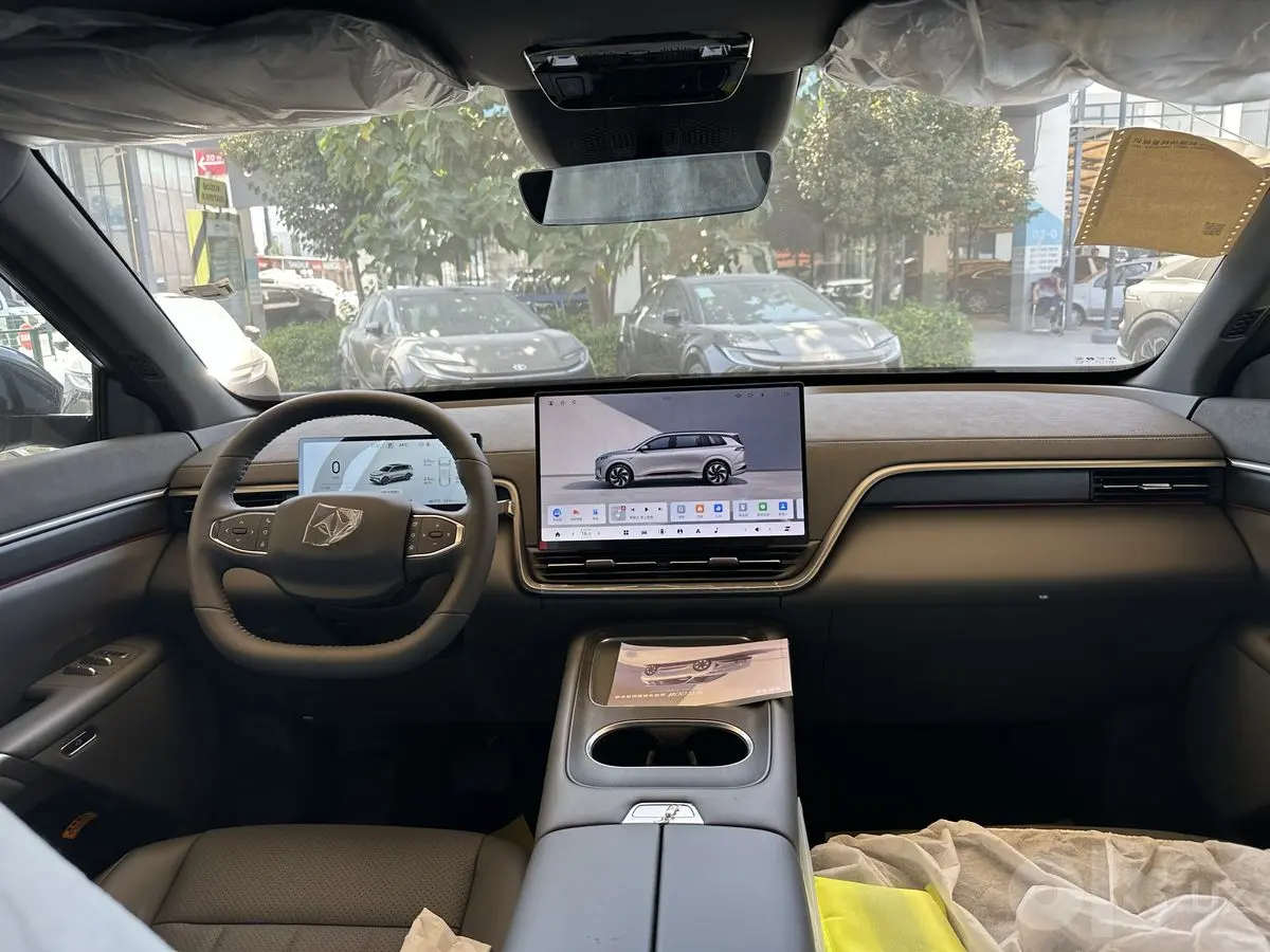 Dongfeng 008 max electro 2025