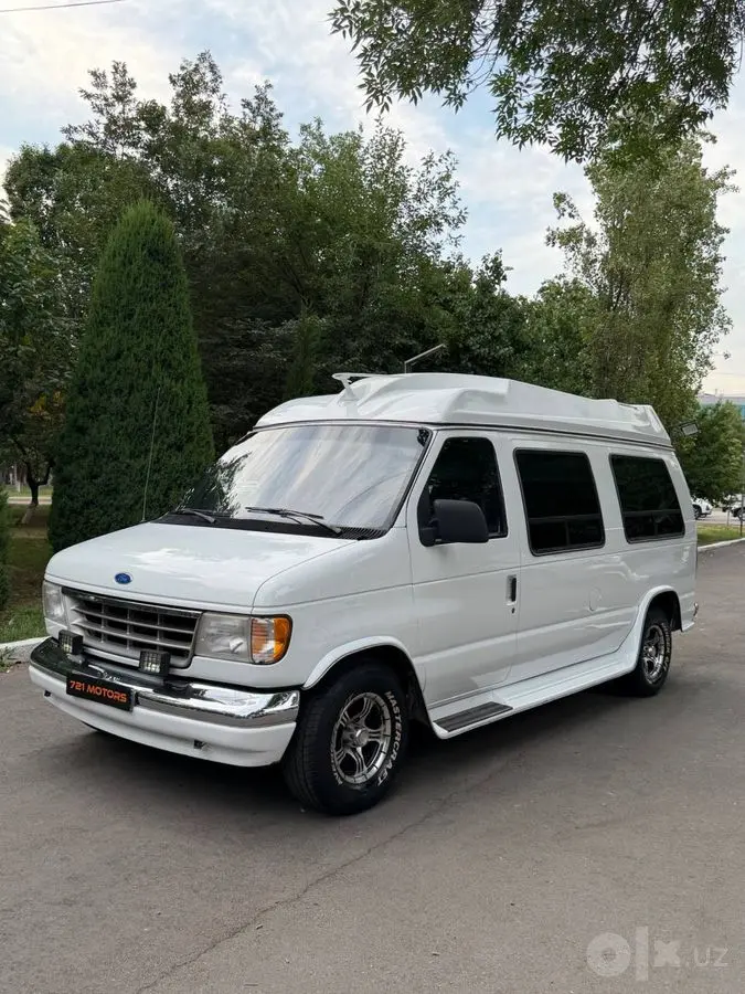 Ford econoline Dom na kolesa