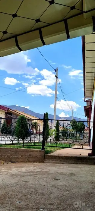 Dacha sotiladi .OQTOSH