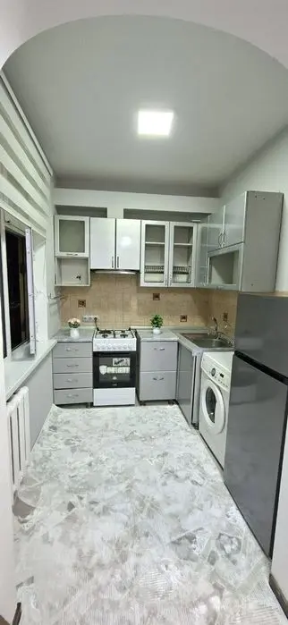 Квартира продается Чиланзар 11 квартал 3/3/4 меб тех ор. Корзинка