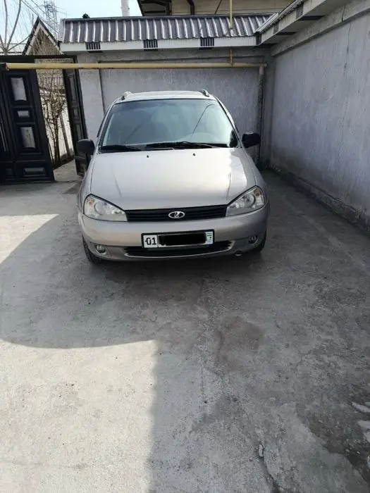 Lada kalina Hatchback 2008 года выпуска срочно продается!