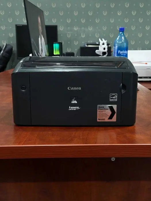 Canon i-SENSYS LBP3010B принтер / Canon lazer printer