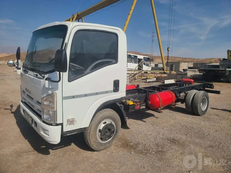 Isuzu 2009й шасси холда сотилади