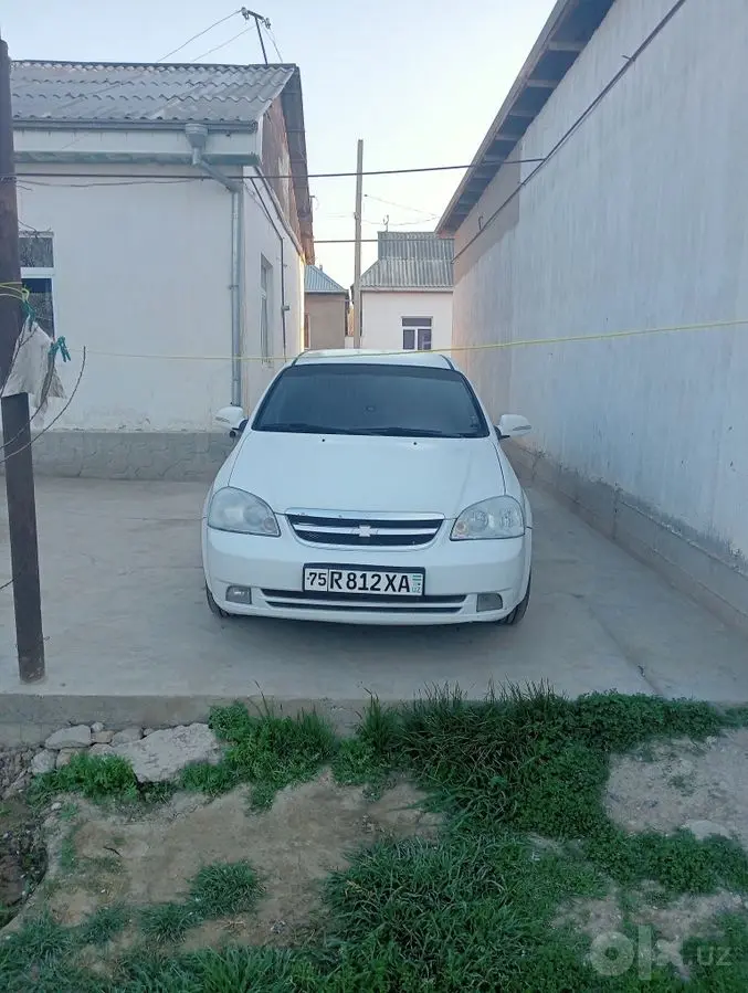 Lasetti 1,8 shevralet