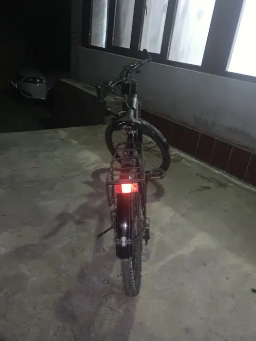 “Velomax” velosiped sotiladi