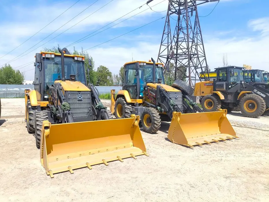 Экскаватор-погрузчик XCMG XC870HK  1 куб - 0,2