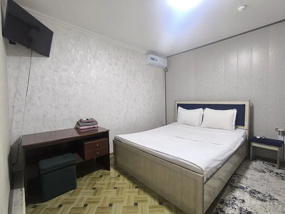 Mehmonxona Bez Zaks Hotel, Гостиница Без Закс Хотел ( отел ) хостел