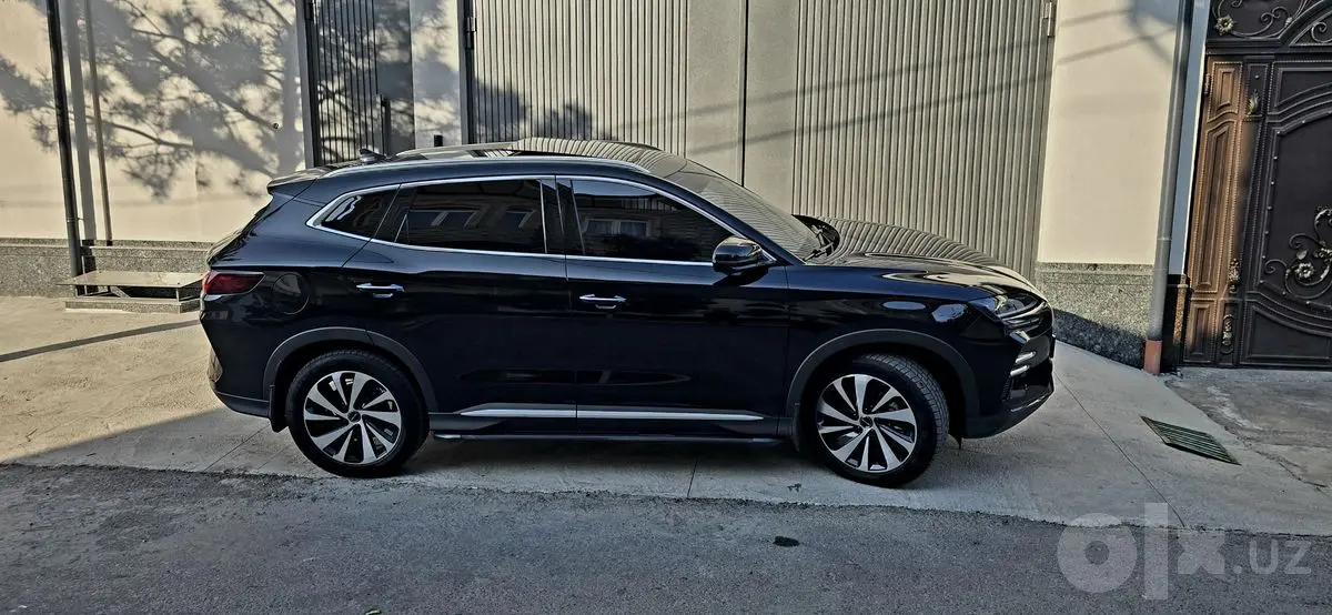BYD Chempion 2024/25 toʻliq toʻq Kiraska top toza  tayyor full navorot