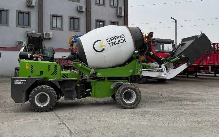 Car mix  Betonameshalka Бетонамешалка Кармикс 2,6 куб Сотувда тайёр