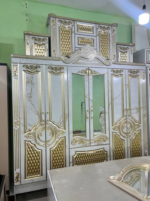 Спальный гарнитур для спальни