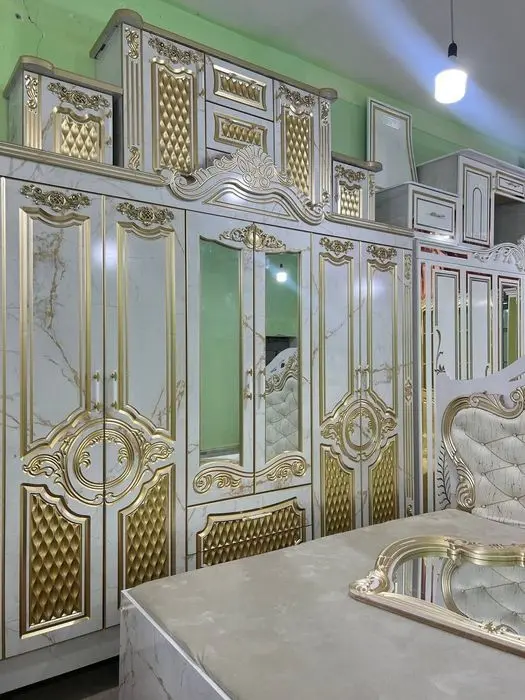 Спальный гарнитур для спальни
