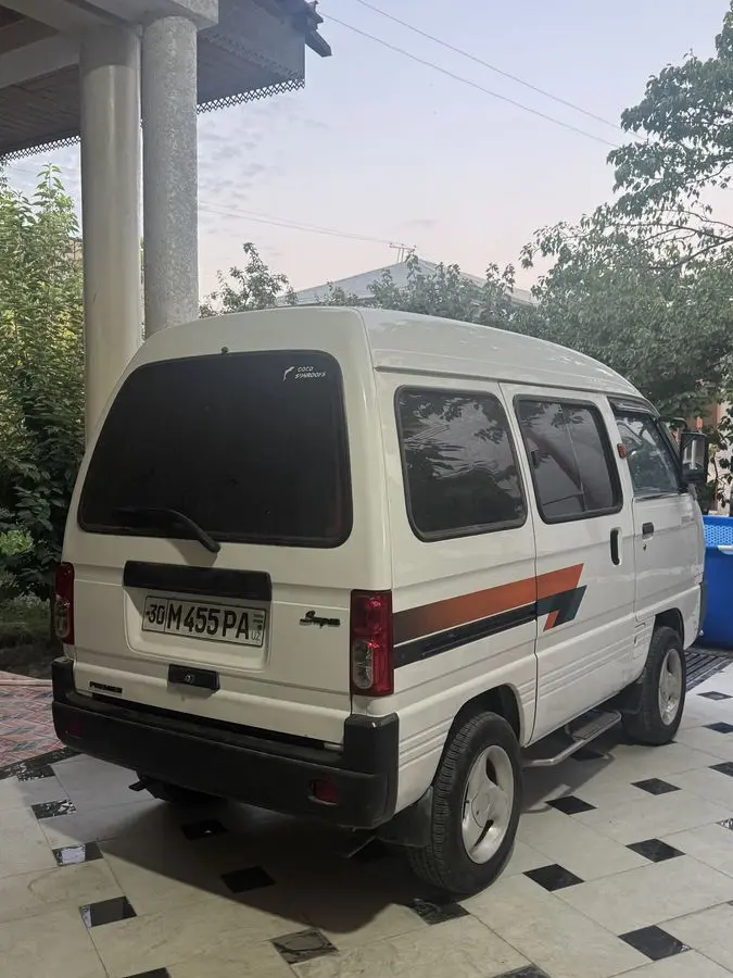 Chevrolet Damas 2